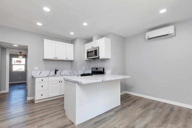Foto del edificio - 3745 Boundary St