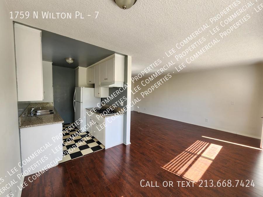 Foto principal - 1759 Wilton Pl