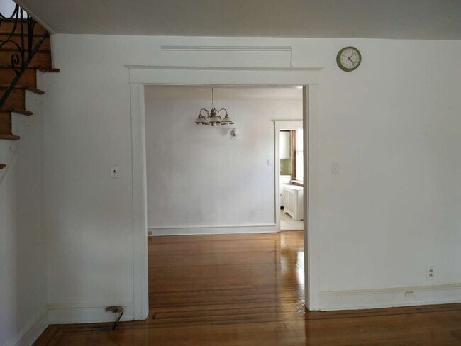 Foto del edificio - 7374 Torresdale Ave