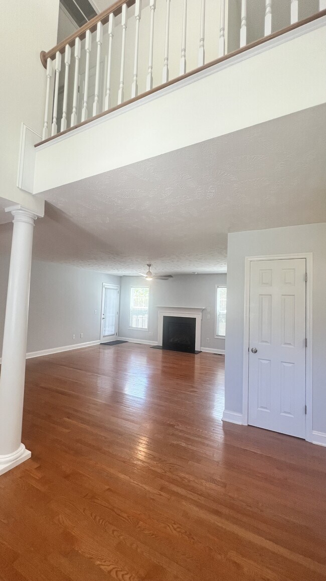 Building Photo - 116 Grover Pl