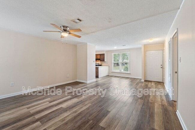 Building Photo - 3506 Gardenbrook Dr