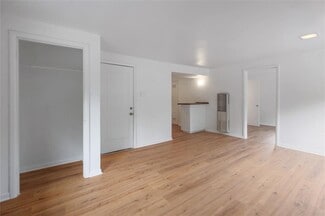 Building Photo - 3400 Lafayette Ave