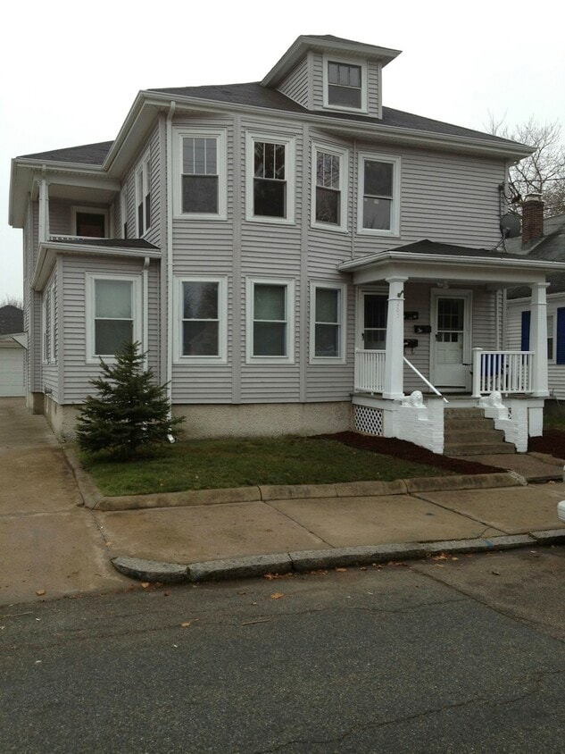 Primary Photo - 285 Baxter St