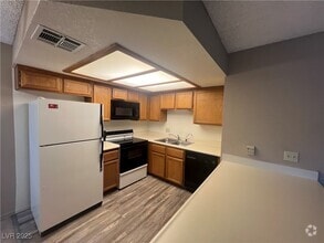 Building Photo - 913 Boulder Mesa