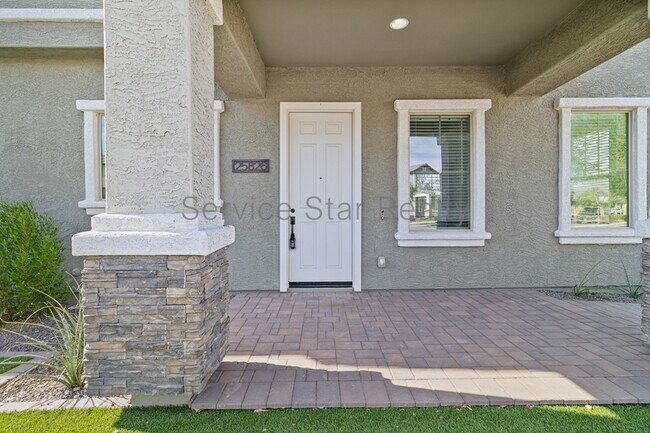 Foto del edificio - 25826 N 20th Ln