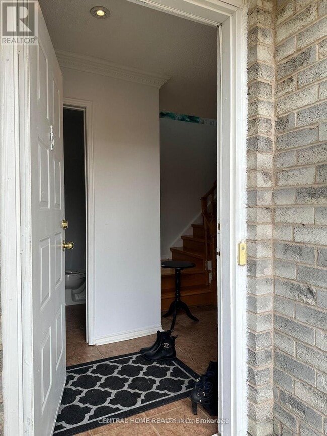 Building Photo - 29 Bingham St