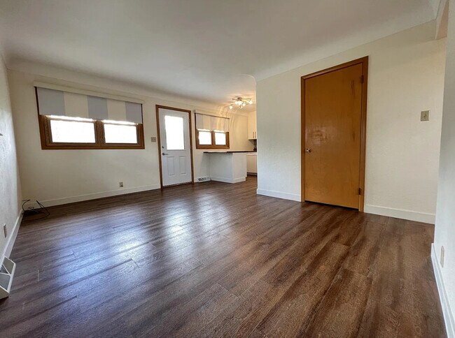 Foto del edificio - 2916 Johnson Ave NW