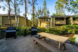 Interior Photo - River Oaks Apartments