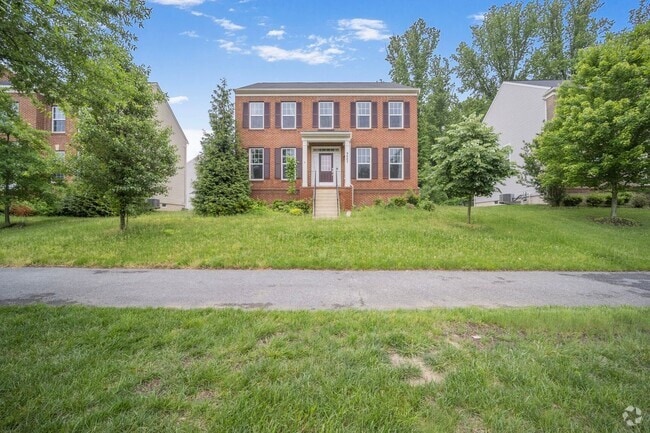 Building Photo - 9007 Central Park Dr