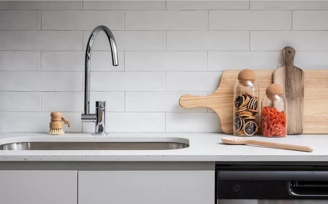 Foto del edificio - Grand Avenue