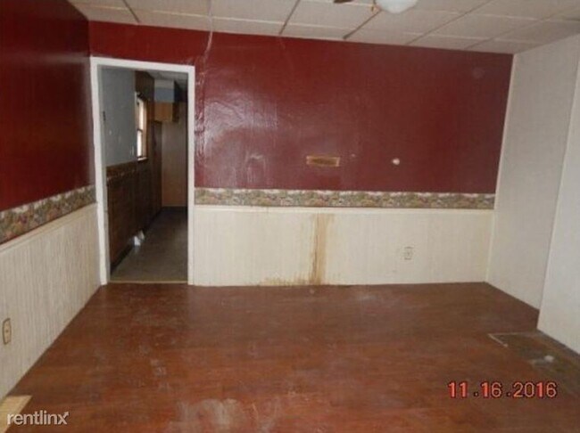 Foto del edificio - 4 br, 1 bath House - 244 Gregg St