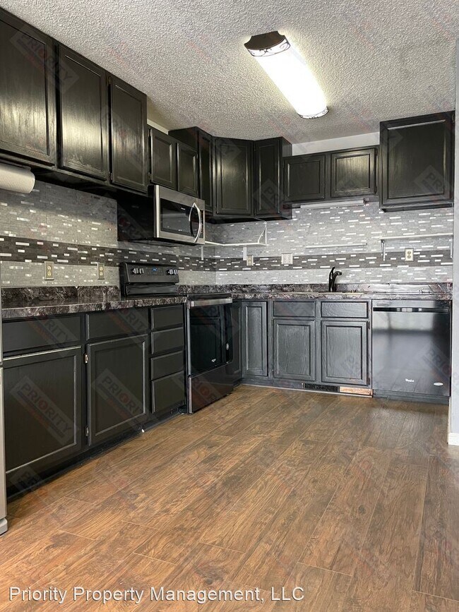 Building Photo - 3 br, 2.5 bath House - 238 Westhills Loop