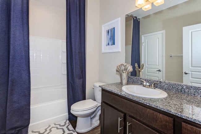 B2 1175 SQFT 2 Bed 2 Bath - Level 25 at Durango by Picerne