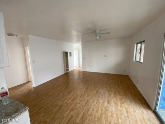 Building Photo - 2 br, 1 bath Apartment - 5403 Thornburn St