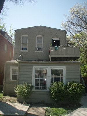 Primary Photo - 1315 S 1st St