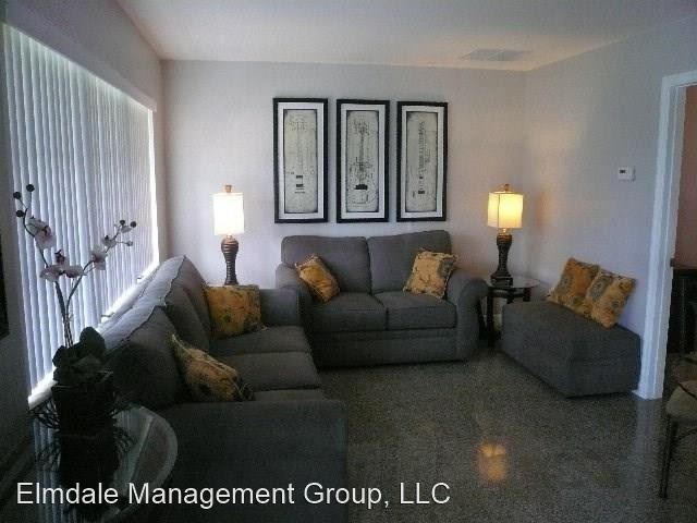 2 br, 1.5 bath House - 1570 4th Ave photo'