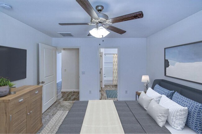 Foto del edificio - 15712 Bennett Dr