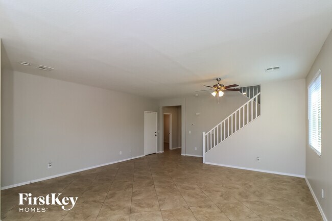 Foto del edificio - 4027 W Valley View Dr