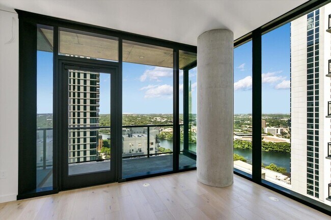 Foto del edificio - 610 Davis St