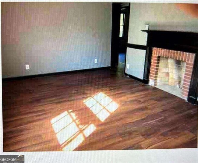 Foto del edificio - 3337 Matheson Dr