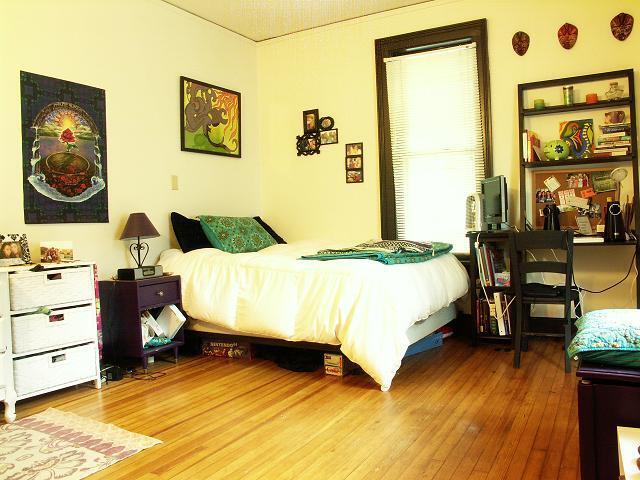 Building Photo - Broom &amp; Wash, LLC 404WW
