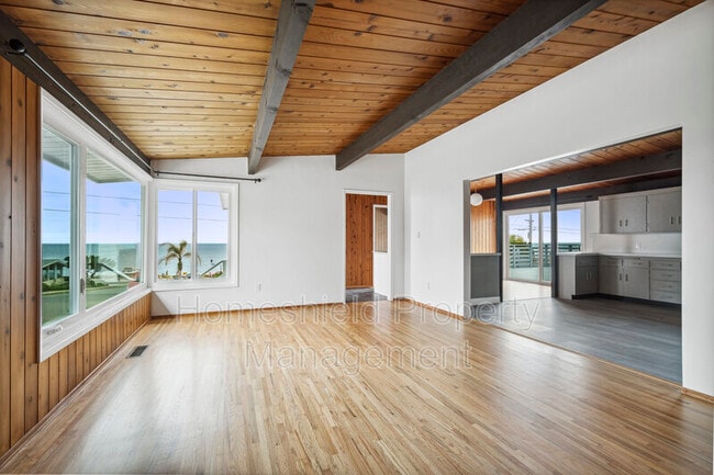 Building Photo - 4520 Carmelo St