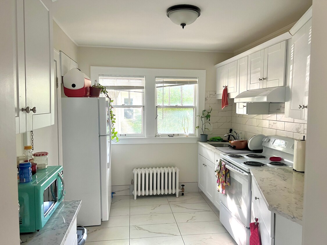 Foto principal - 1027 Granger Ave