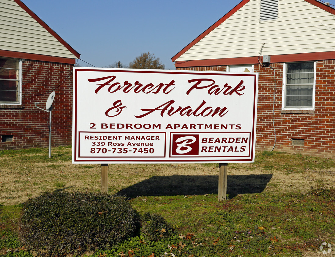 Foto del edificio - Forrest Park and Avalon Apartments