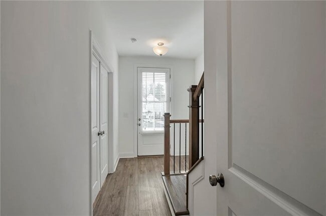 Building Photo - 1115 Larkin Dr