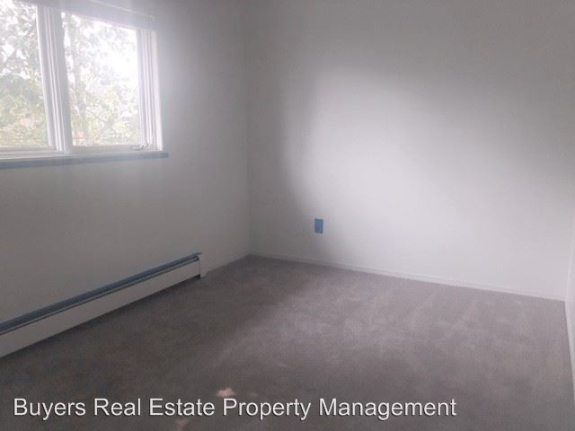 Building Photo - 1120 Golden Dawn Cir