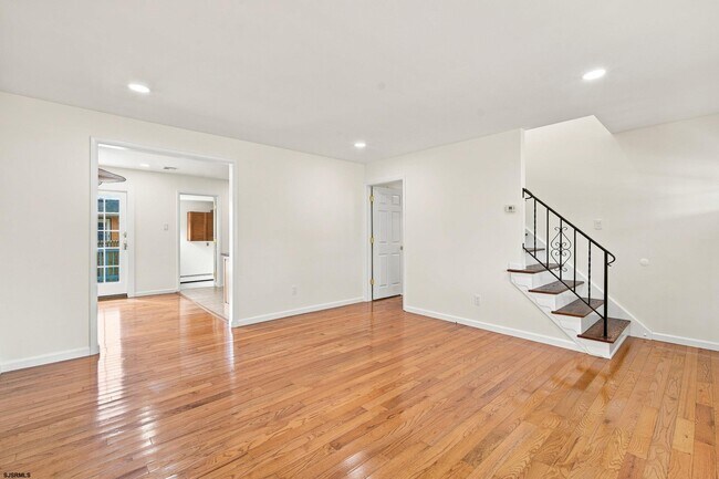 Building Photo - 526 Lafayette Blvd