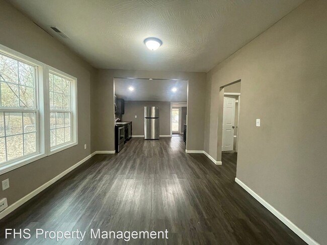 Building Photo - 3 br, 1.5 bath House - 2127 N Booneville