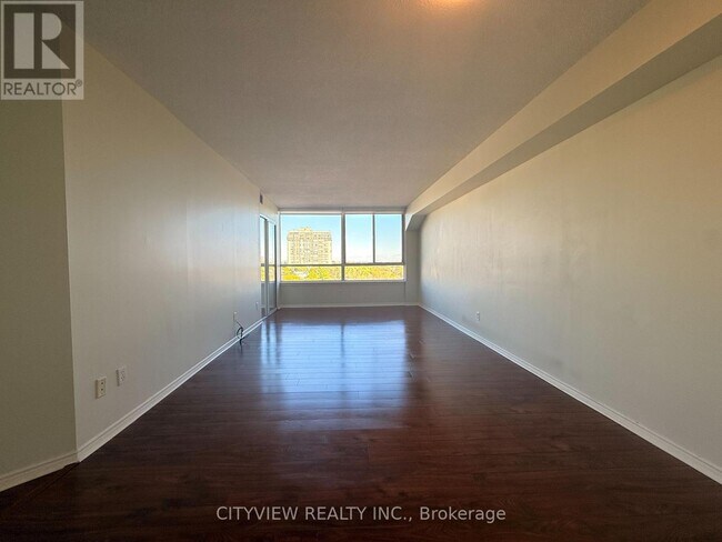 Building Photo - 1001 Cedarglen Gate