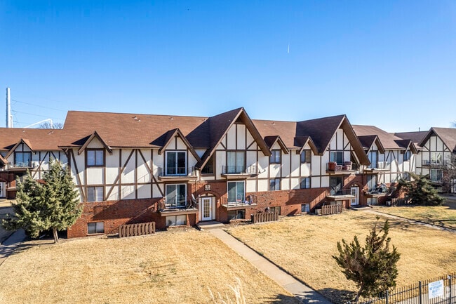 Building Photo - Kingsborough Apartments