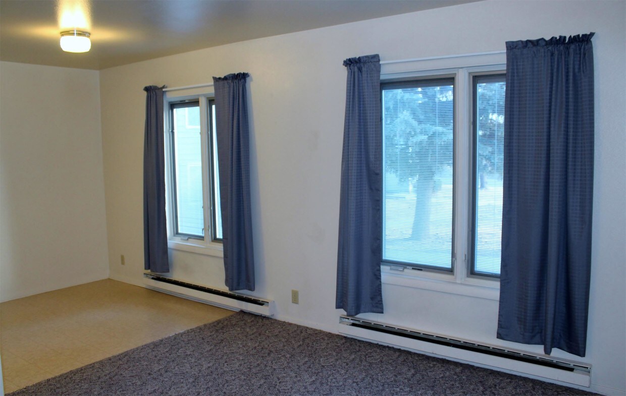 Foto principal - 1122 Canyon Hills Rd
