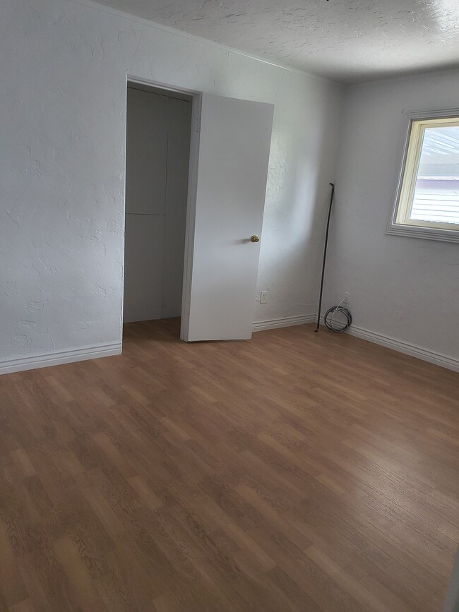 Building Photo - 5025 S 4460 W