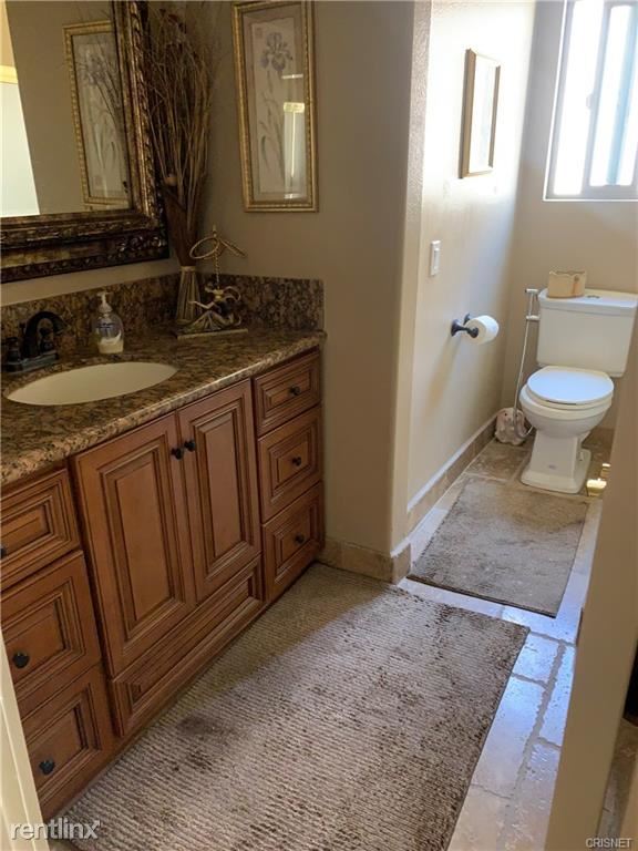 Building Photo - 3 br, 2 bath Townhome - 19519 Rinaldi St U...