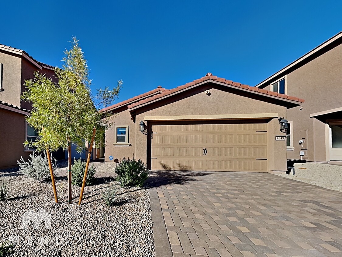 Foto principal - 4249 Gold Desert St