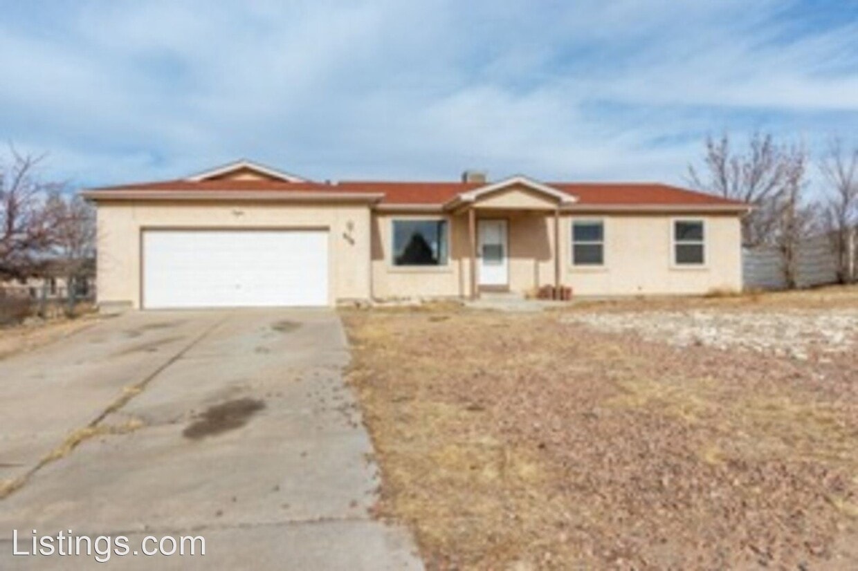 Primary Photo - 3 br, 2 bath House - 658 S Granby Lane