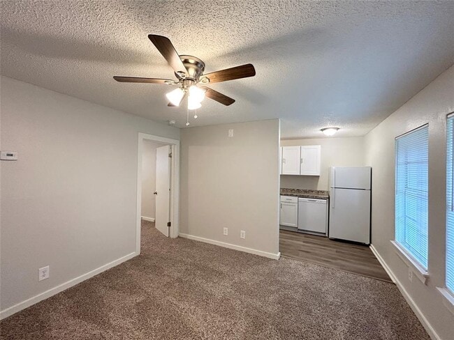 Foto del edificio - 5415 Scott St