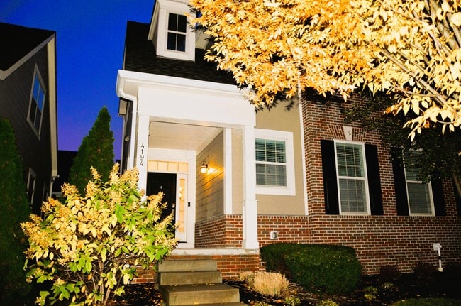 Foto del edificio - 4194 Troutbrook Dr