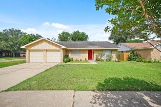 Building Photo - 2503 Knoll St