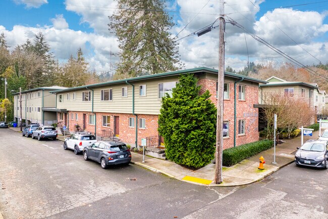 Building Photo - Marquam Court Apartments
