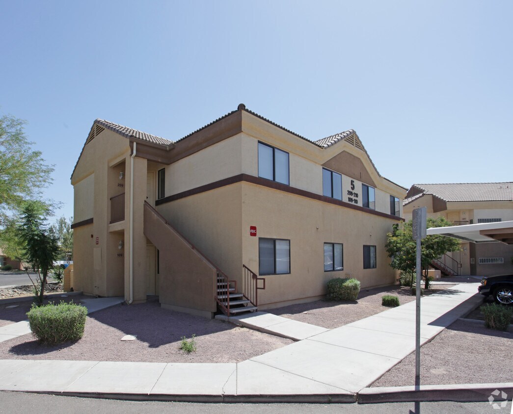 Primary Photo - 16027 N 25th St