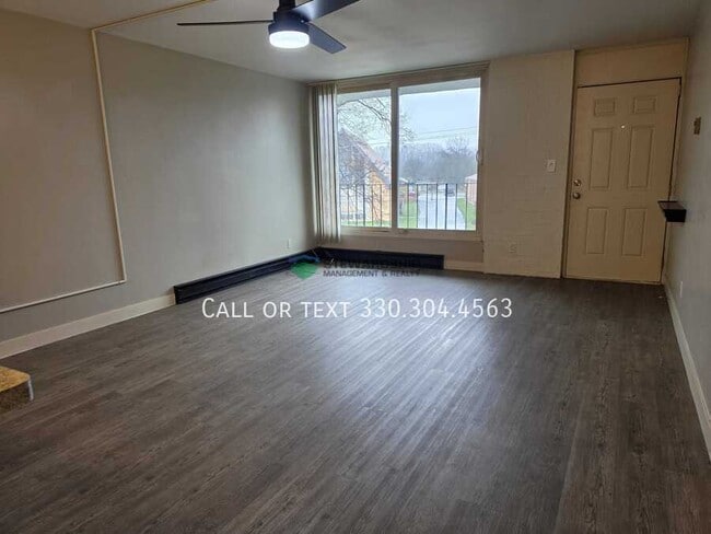 Foto del edificio - 2331 E Market St