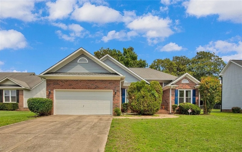 Foto principal - 4800 Deer Lakes Rd