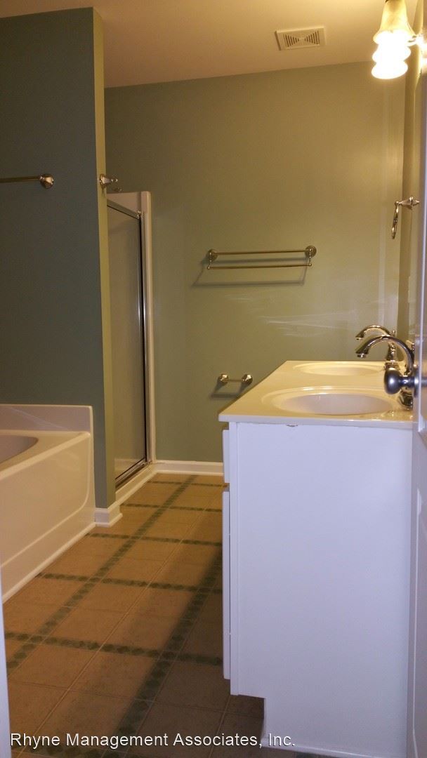 Foto del edificio - 2 br, 2.5 bath Apartment - 227 Bayleigh Court