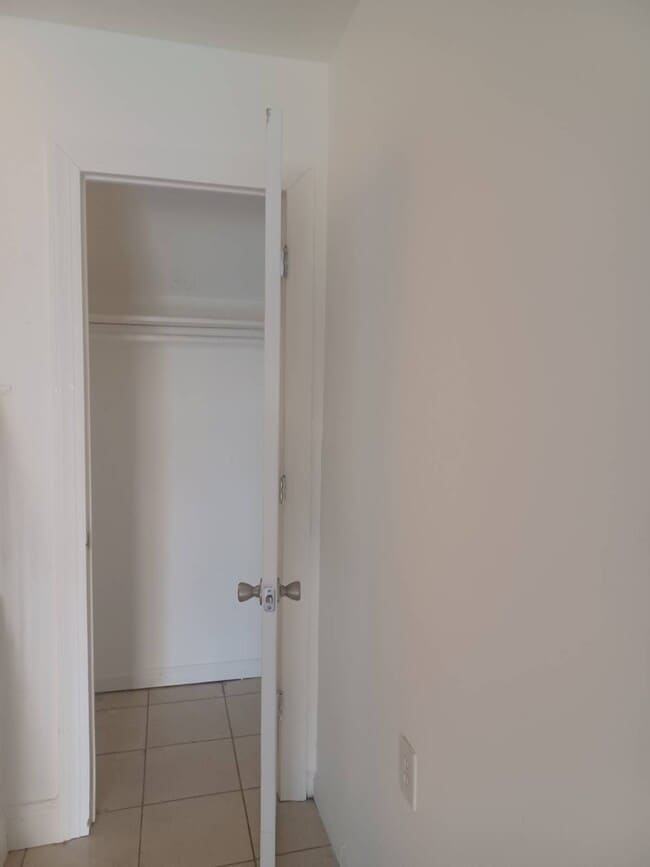 Building Photo - 156-0-156-79 79th St