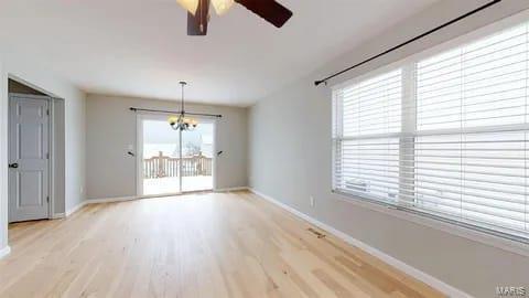 Foto del edificio - 223 Tyndale Dr