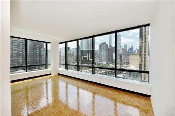 Foto del edificio - East 61st Street